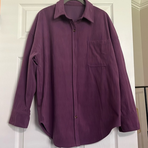 Corduroy shacket/button up - Picture 4 of 8